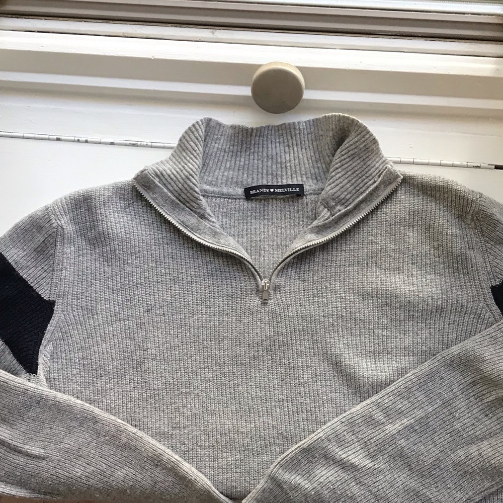 Brandy Melville Grey Quarterzip